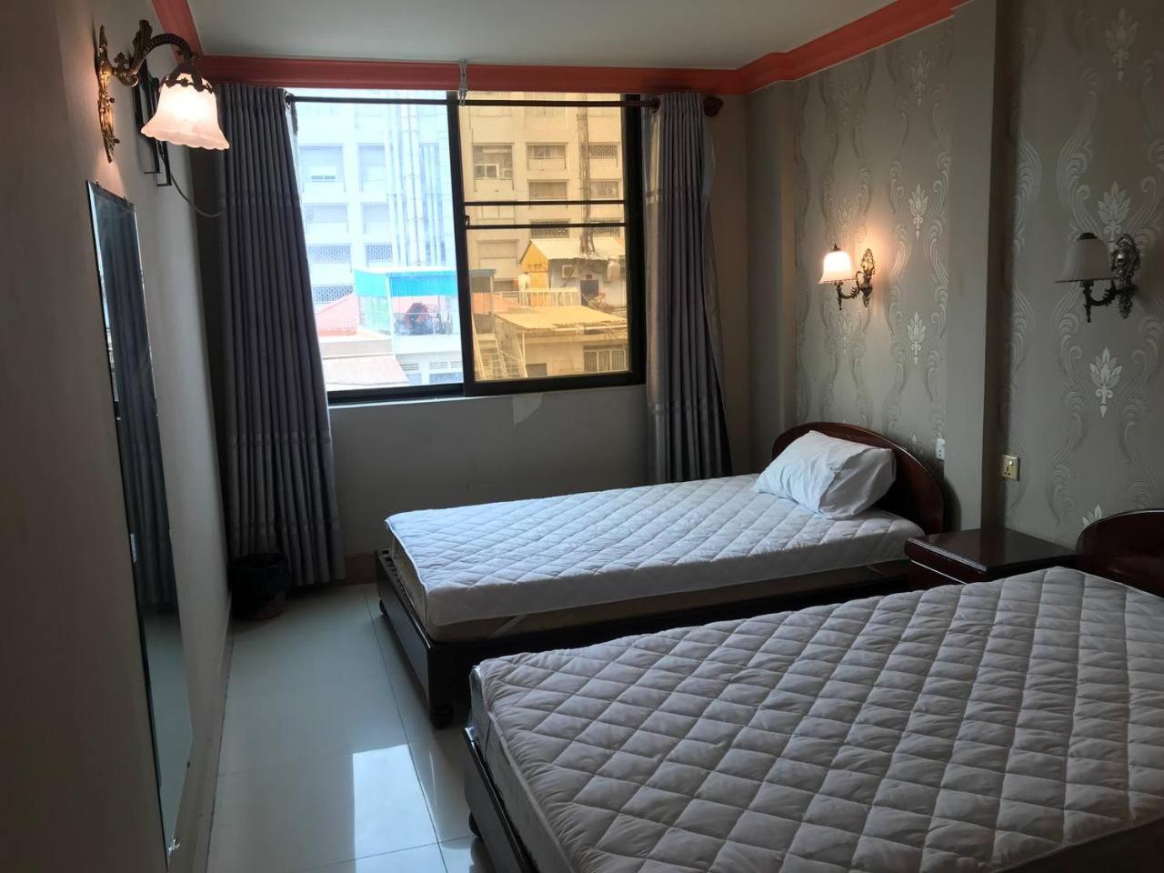 Rs Galaxy Hotel بنوم بنه المظهر الخارجي الصورة