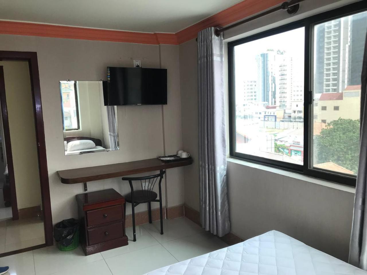 Rs Galaxy Hotel بنوم بنه المظهر الخارجي الصورة