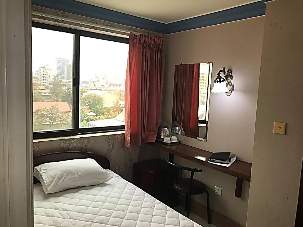 Rs Galaxy Hotel بنوم بنه المظهر الخارجي الصورة